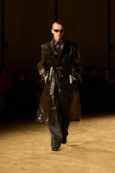 Look 38